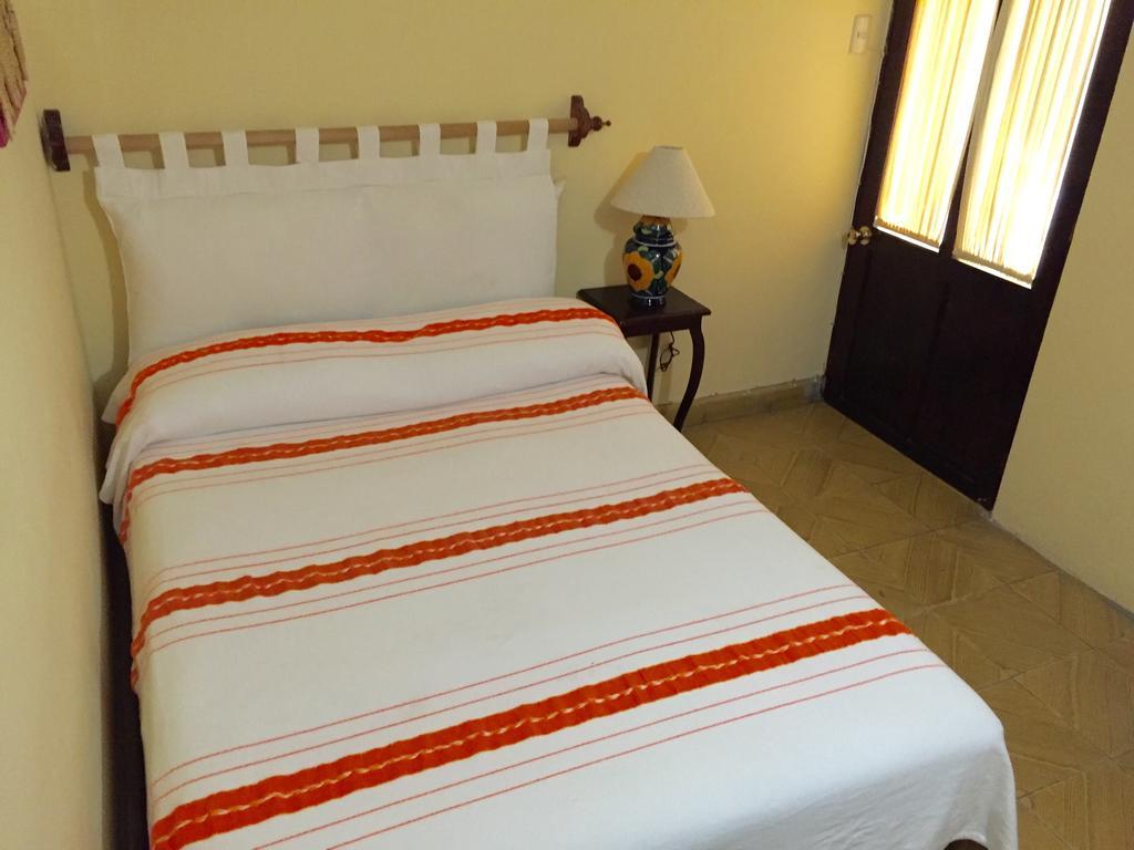 Hostal Casa Castillo Morelia Pokoj fotografie