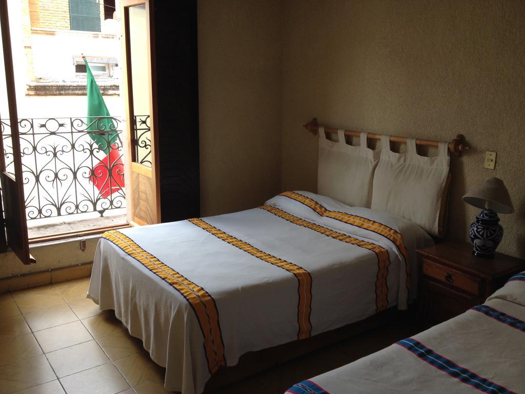 Hostal Casa Castillo Morelia Exteriér fotografie